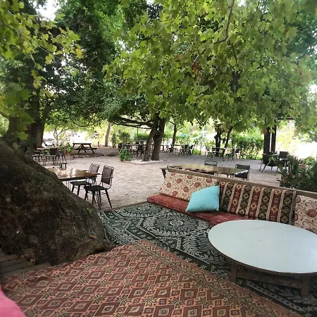 Homestay Garden Cirali