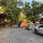 Casa de hóspedes Garden çıralı *