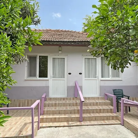 Homestay Garden Cirali *